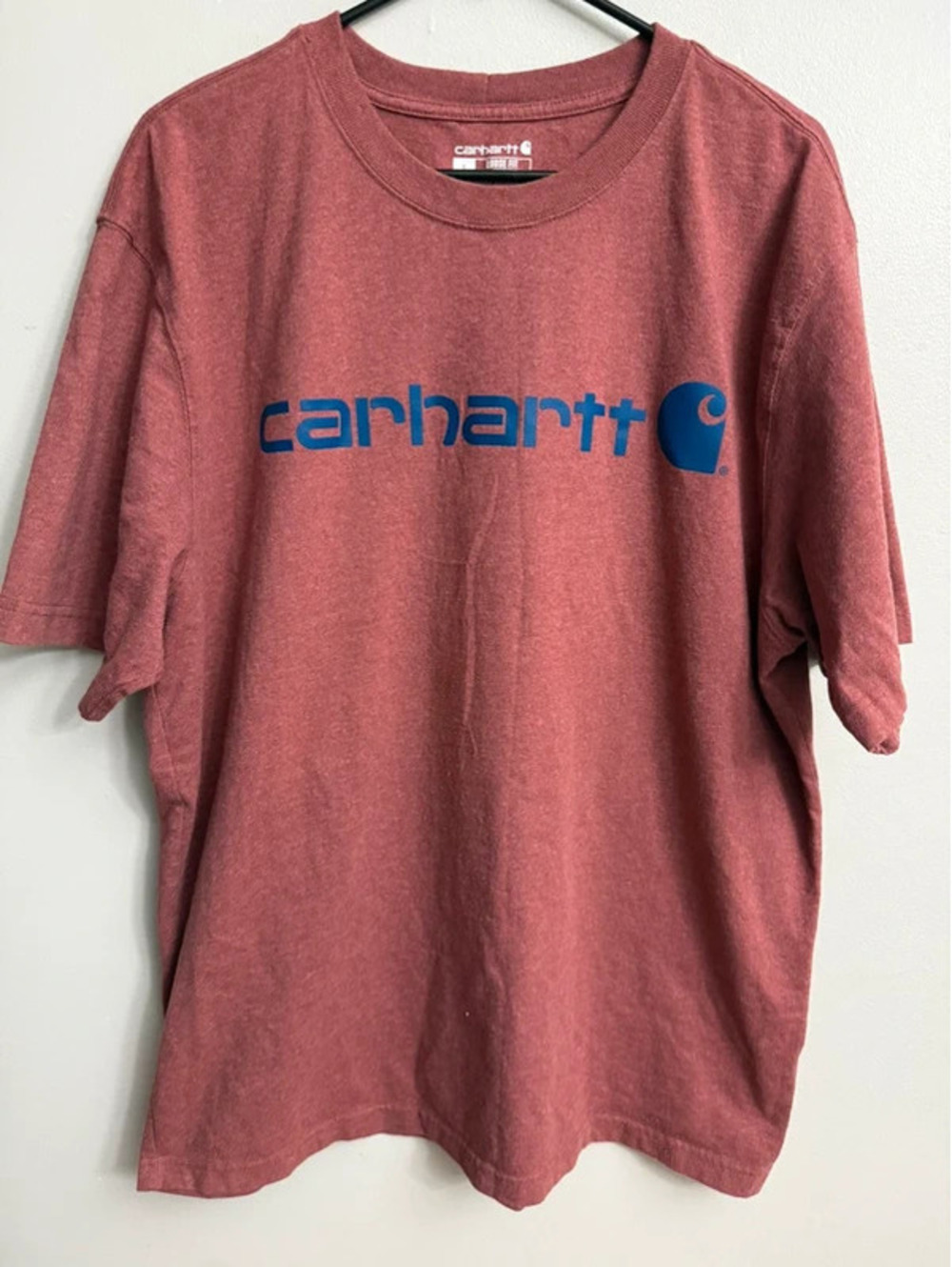 Men’s Carhartt loose fit large shirt red size large